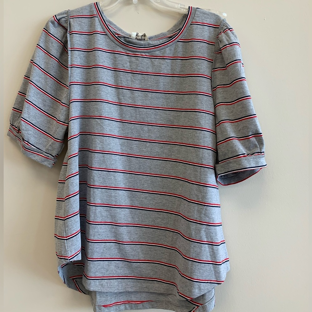 NWT Umgee Short sleeved shirt medium